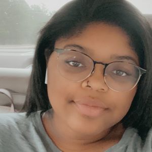 Meet your Posher, Cori